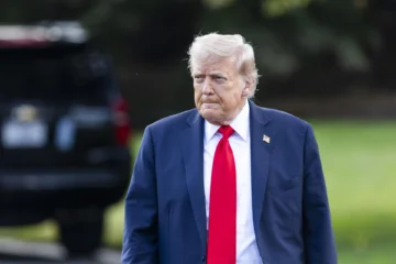 Trump sobre posibilidad de atacar Venezuela: 