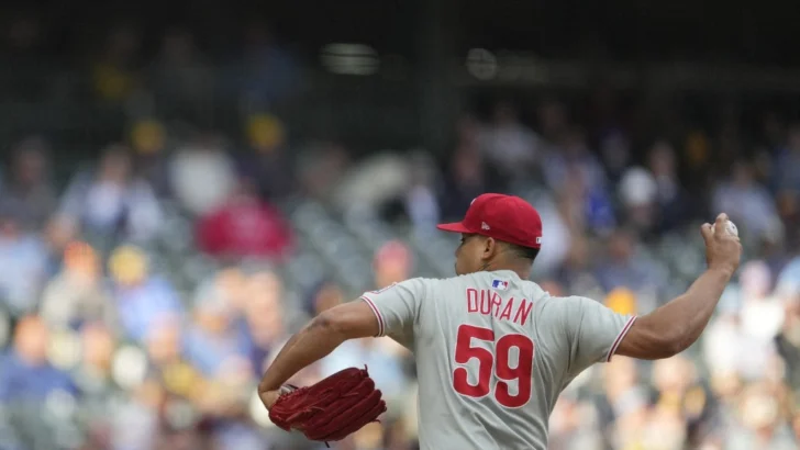 Dominicano Jhoan Durán se luce en triunfo de Filis sobre Mets Dominicano Jhoan Durán se luce en triunfo de Filis sobre Mets