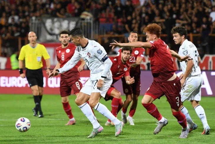 Cristiano Ronaldo marca doblete y va rumbo a los 1000 goles