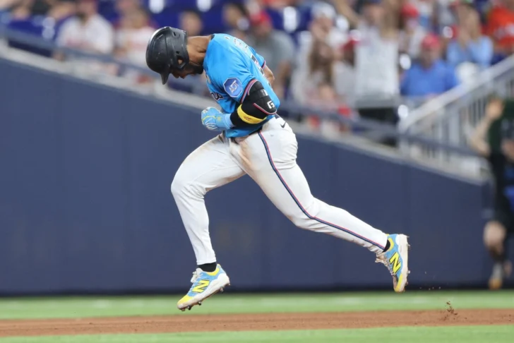 Ohtani conecta su jonrón 48 de la temporada e iguala récord