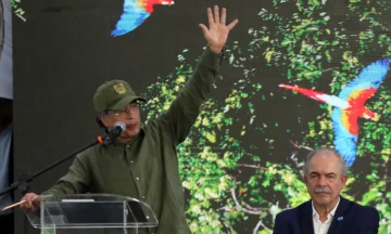 Petro se adelanta y celebra triunfo de la izquierda en elecciones peruanas Petro se adelanta y celebra triunfo de la izquierda en elecciones peruanas