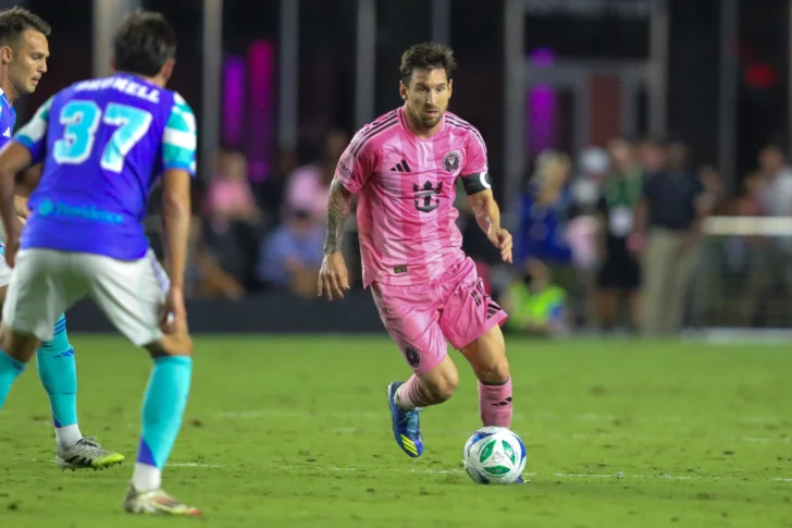 El Inter Miami se venga de Seattle con goles de Messi, Fray y Alba