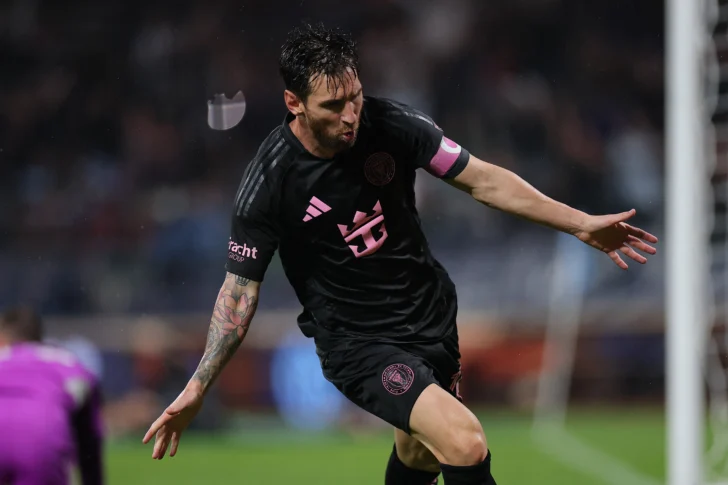Messi marca un par en goleada del Inter Miami en Nueva York