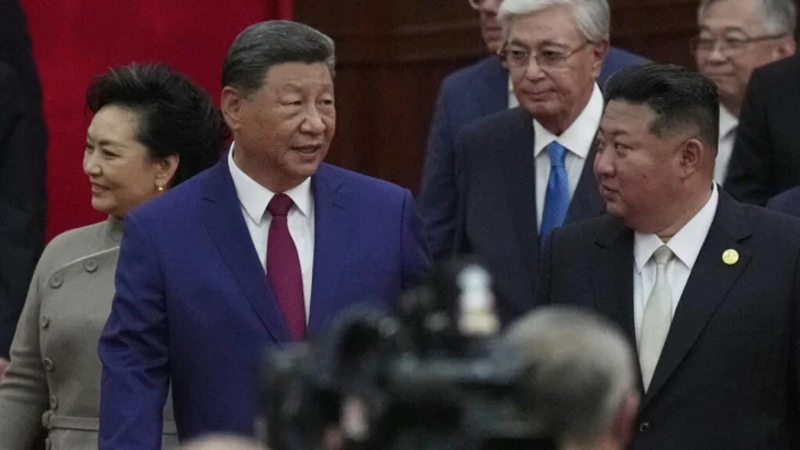 En Pekín, Kim Jong-un busca expandir su diplomacia más allá de Rusia