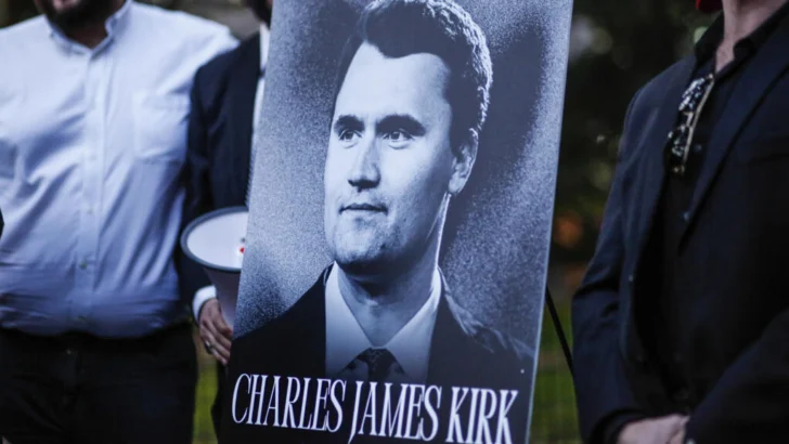 En EEUU, empleados son despedidos por sus comentarios sobre la muerte de Charlie Kirk