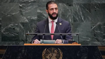 El presidente sirio se pronuncia en la ONU, desatando manifestaciones al margen de su visita El presidente sirio se pronuncia en la ONU, desatando manifestaciones al margen de su visita