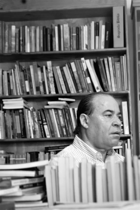 Avelino Stanley, el novelista de los cañaverales, ingresa a la Academia de la Lengua