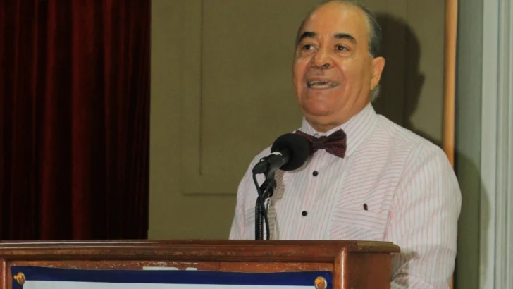 Avelino Stanley, el novelista de los cañaverales, ingresa a la Academia de la Lengua