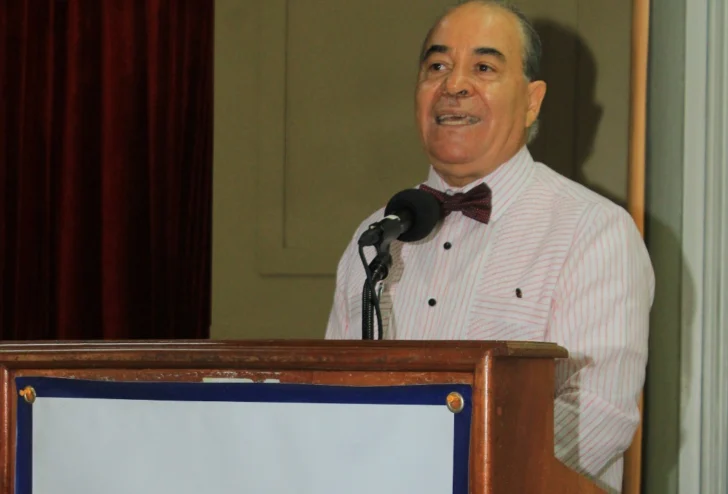 Avelino Stanley, el novelista de los cañaverales, ingresa a la Academia de la Lengua