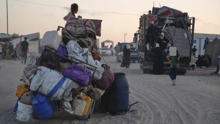 En la ciudad de Gaza, devastada por la guerra, el éxodo interminable de los residentes