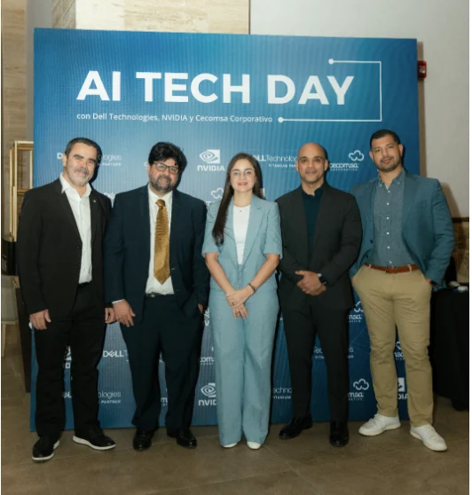  Guilherme Fuhrken (NVIDIA), Enrique Otero, Anllilyni Delgadillo, Jose Tous y Giovanny Sadhalá