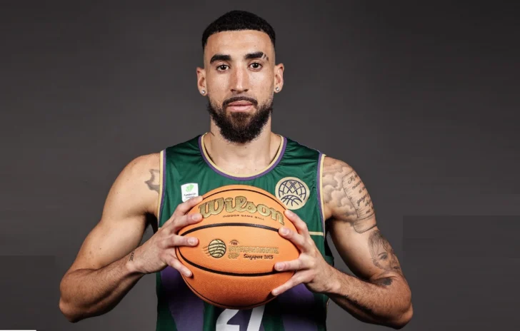 Chris Duarte debuta en partido oficial con Unicaja con un triunfo en Singapur