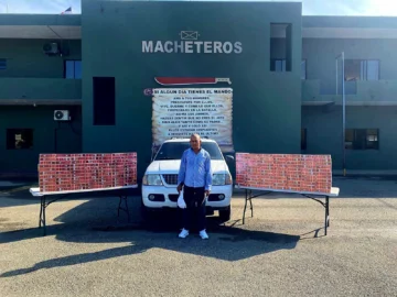 El ejército confiscó cerca de 50,000 cigarrillos introducidos ilegalmente desde Haití por la frontera