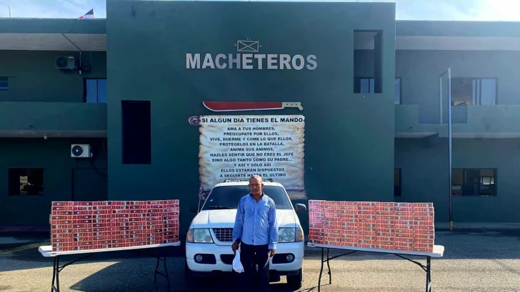 El ejército confiscó cerca de 50,000 cigarrillos introducidos ilegalmente desde Haití por la frontera