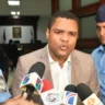 Tribunal concede permiso laboral a Donni Santana bajo condiciones "estrictas"