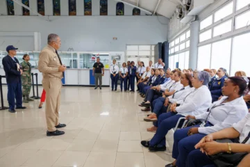 El director de migración pide fortalecer controles en puertos y asegurar un trato respetuoso a pasajeros