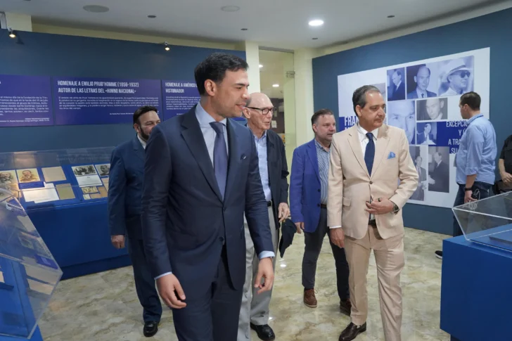 Editora Nacional presenta cuatro obras en homenaje a Frank Moya Pons