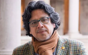  Fernando Iwasaki, Perú.