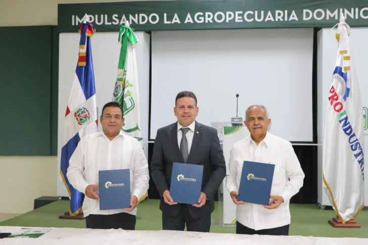 Proindustria y la JAD impulsarán competitividad de la agroindustria nacional