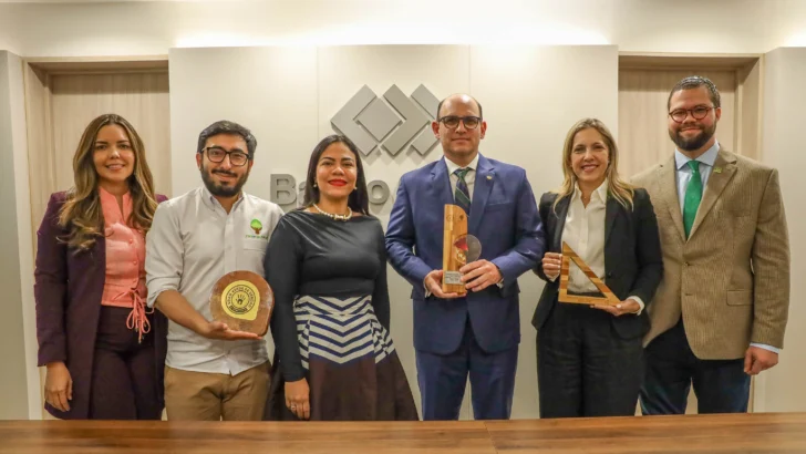 Banco Caribe reafirma liderazgo en sostenibilidad por obtención “Sello Verde de Verdad”