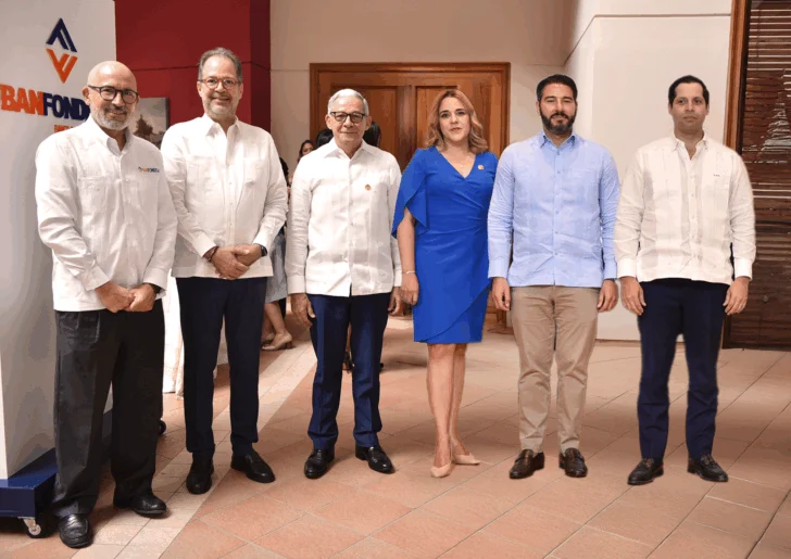 Banfondesa lanza el primer bono sostenible en microfinanzas de República Dominicana