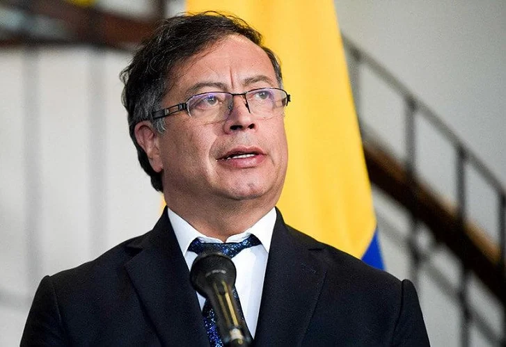 Petro tacha de asesinato el ataque de EEUU a lancha con tres presuntos narcos venezolanos
