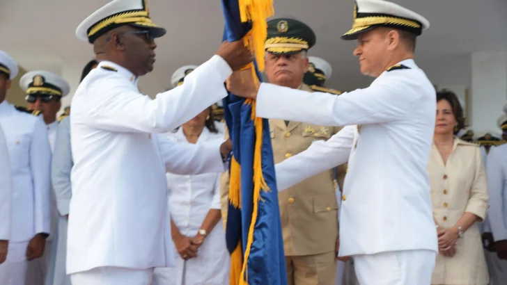 El ministro de Defensa preside el cambio de mando en la Armada de República Dominicana