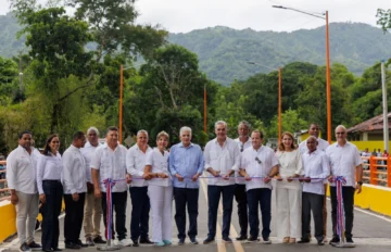 Gobierno invierte RD$18,000 millones en Puerto Plata Gobierno invierte RD$18,000 millones en Puerto Plata