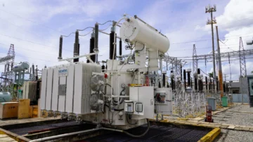 Edesur instalará nuevo transformador para mejorar el servicio eléctrico Edesur instalará nuevo transformador para mejorar el servicio eléctrico