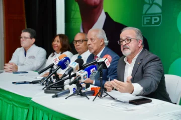 Fuerza del Pueblo le advierte al gobierno: “Senasa no es un botín ni Idoppril una caja chica”
