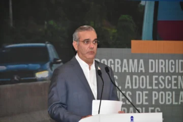 Abinader asegura que la tasa del dólar está 
