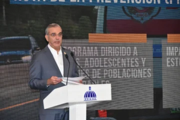 Abinader no opina sobre “graves hallazgos” en Senasa porque los investiga el MP