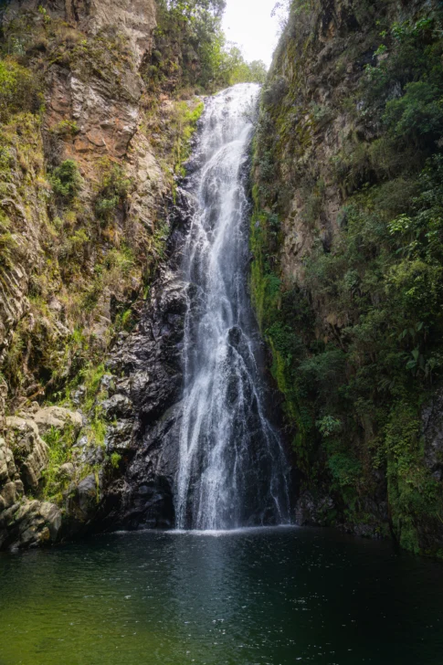 Inauguran carretera de acceso a salto de Aguas Blancas en Constanza