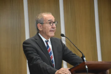 MESCyT aportará un millón de pesos para el premio CEICyT 2025