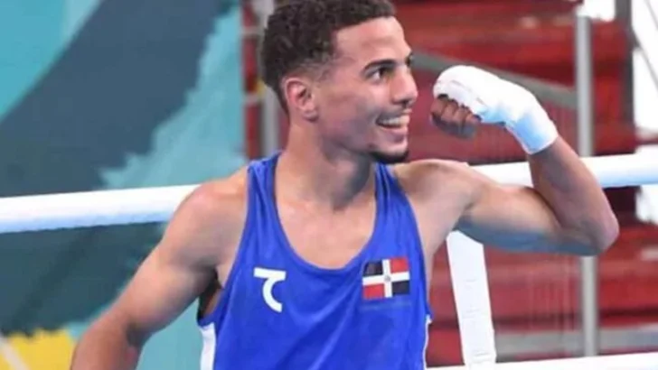Junior Alcántara se acerca a medalla en Campeonato Mundial de Boxeo en Inglaterra