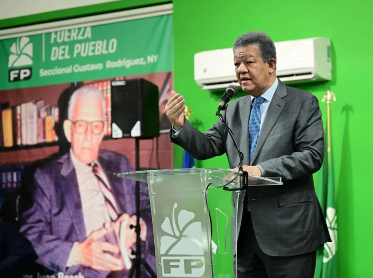 Leonel lamenta 'retroceso de RD' tras apagón de este domingo en el AILA