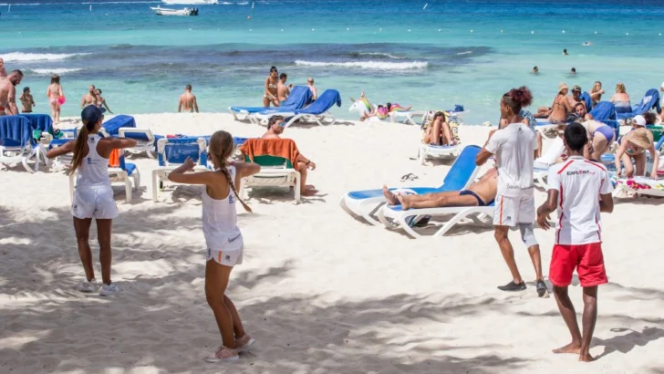 Llegada de turistas mantiene su alza, pero a un ritmo más lento