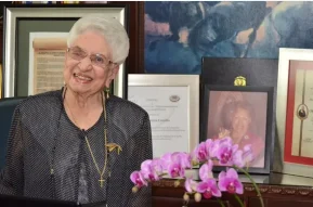 Nos queda la luminosa sonrisa de María Cristina Camilo y su defensa de los adultos mayores