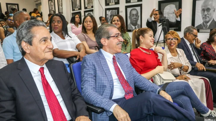 Movimiento Nuevo Humanismo lanza libro y presenta candidaturas en la UASD
