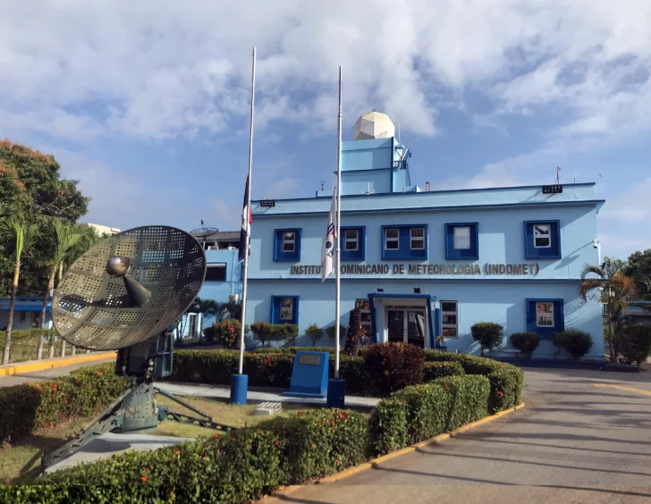 Clima en RD este sábado 6 de diciembre de 2025: cielo parcialmente nublado y lluvias aisladas, según Indomet