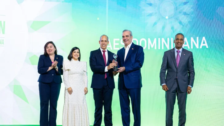 AES Dominicana reconocida por ProDominicana por diversificación y seguridad energética AES Dominicana reconocida por ProDominicana por diversificación y seguridad energética
