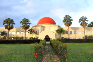  POLIÉCNICO LOYOLA