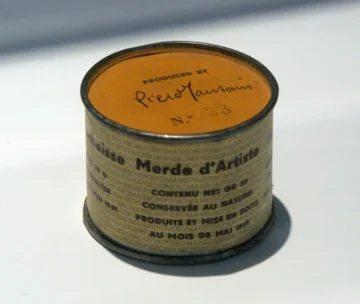  Merda d'artista, de Piero Manzoni.