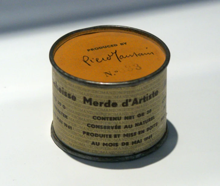  Merda d'artista, de Piero Manzoni.