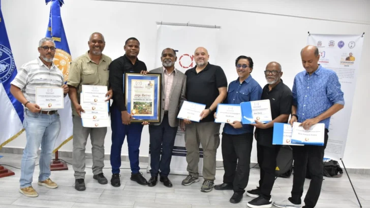 Asociación Dominicana de Fotoperiodistas anuncia los ganadores del Premio de Fotografía Robert Vargas Asociación Dominicana de Fotoperiodistas anuncia los ganadores del Premio de Fotografía Robert Vargas