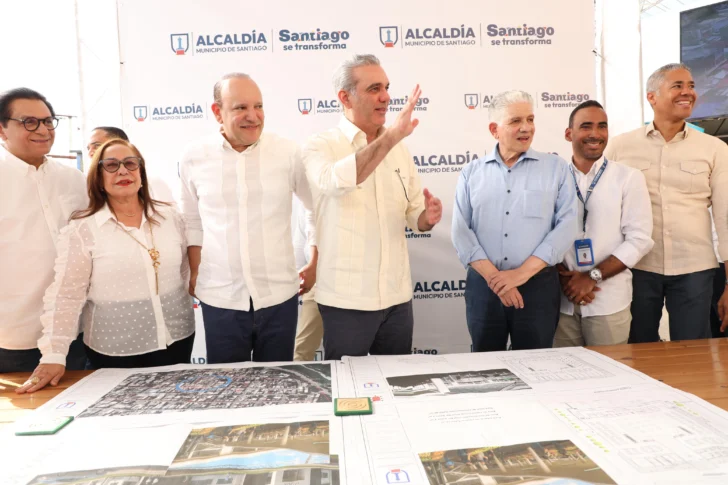 Presidente anuncia intervención mercado Hospedaje Yaque y barrio Nueva York Chiquito