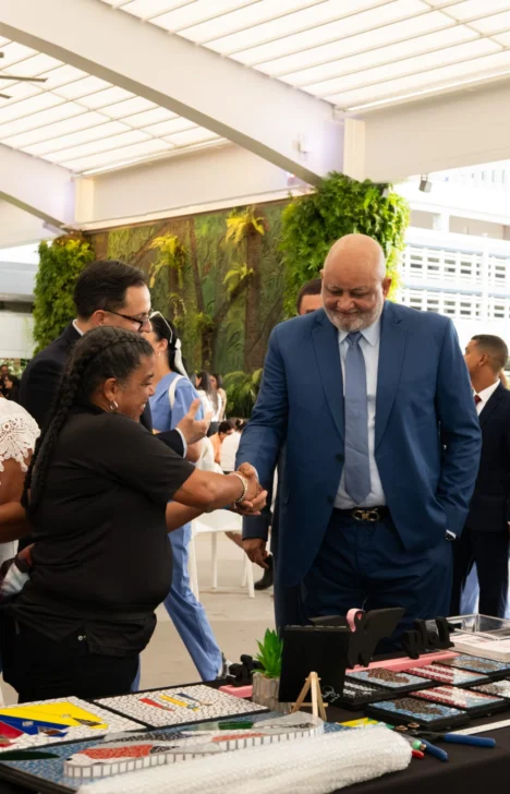 Roberto Fulcar llama a derrotar la pobreza del Caribe con liderazgo trascendente y educación democrática