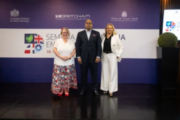 Anuncian celebración de la Semana Dominicana en el Reino Unido