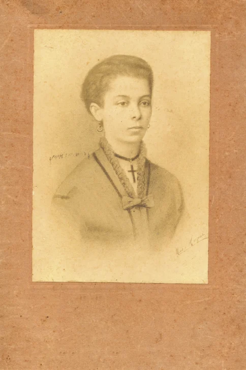  Salomé Ureña de Henríquez. Tarjeta Promenade © Reproducción de Hargous,ca. 1892