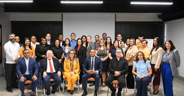 Superintendencia de Seguros celebra primera certificación antilavado de activos de la región